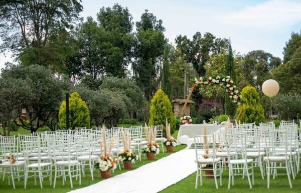 Hacienda Versalles by Carlos y Paola