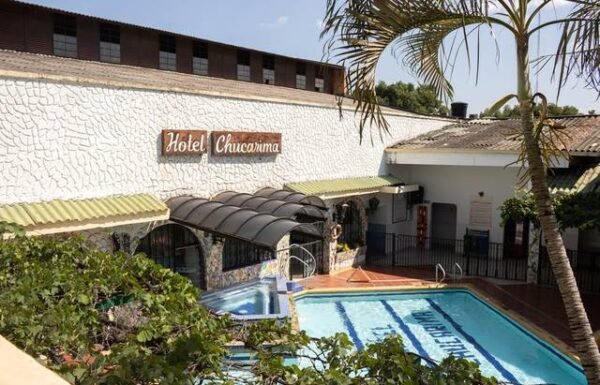 Hotel Holiday Inn