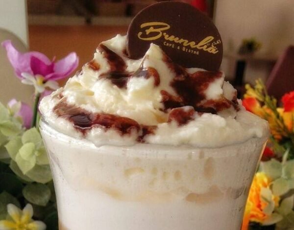 Brunelia Café & Bistró