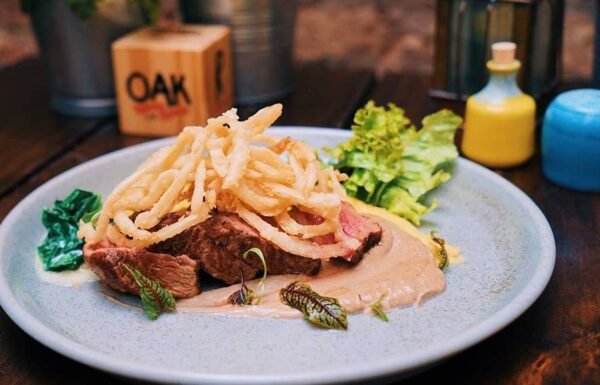 Oak Ahumados & Brebajes