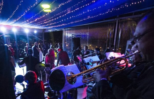 Son Clase La Marca Musical de los Matrimonios