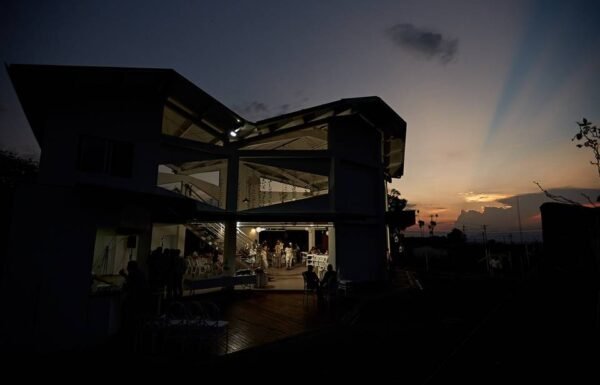 Los Robles