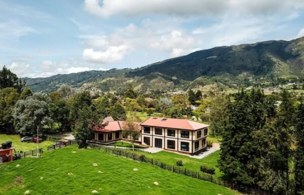 Hacienda Huaika by Segnung Events