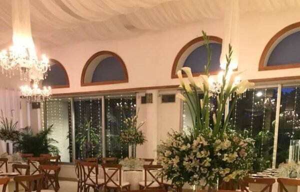 Moni Chaljub Wedding & Event Planner